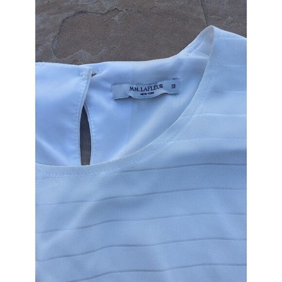 mm lafleur blouse Shirt Top Women’s XS White Short Sleeve Work Dressy KB - Picture 2 of 3